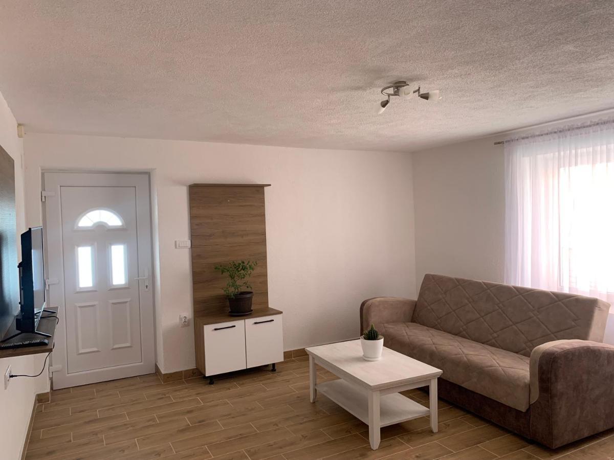 Lejla'S Guesthouse Gusinje Dış mekan fotoğraf