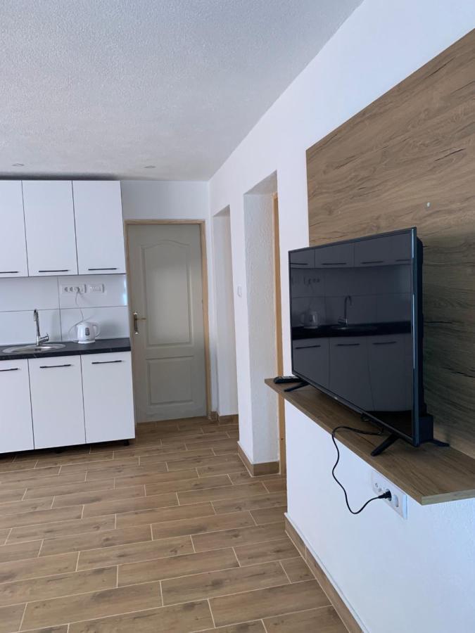 Lejla'S Guesthouse Gusinje Dış mekan fotoğraf